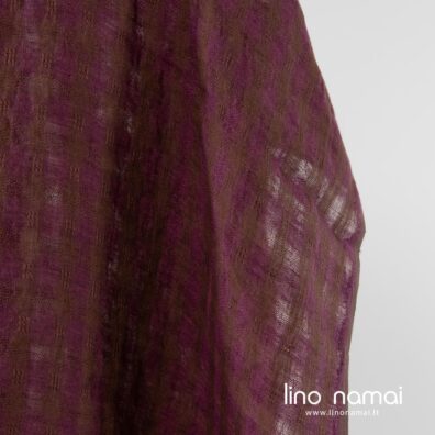 Specialiai skalbtas minkštas lengvas rudai violetinis lininis audinys