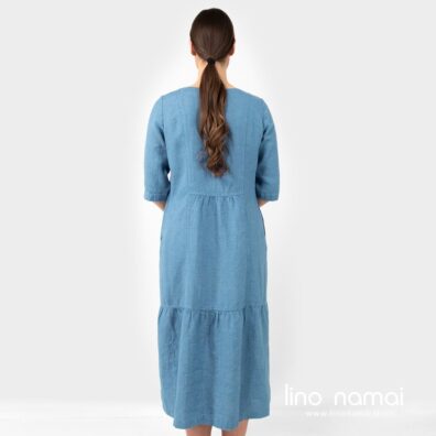 Lininė mėlyna suknelė, nugaros pusė