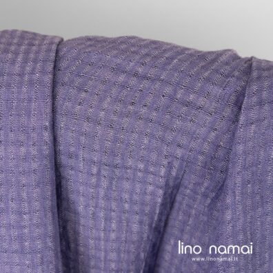 Lininis audinys violetinis ažūriniais langeliais skalbtas, minkštas, švelnus