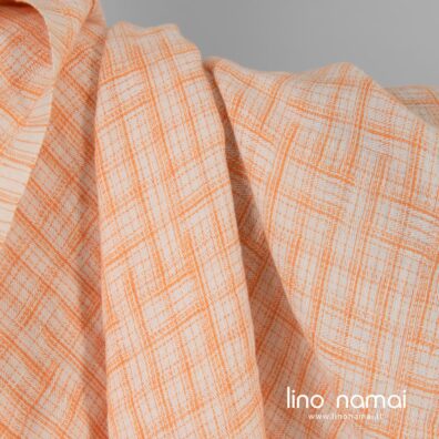 Lininis audinys žakardinis oranžiniais langeliais skalbtas minkštas švelnus